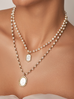 Naszyjnik z perłami i owalną zawieszką Conroe NPE0189