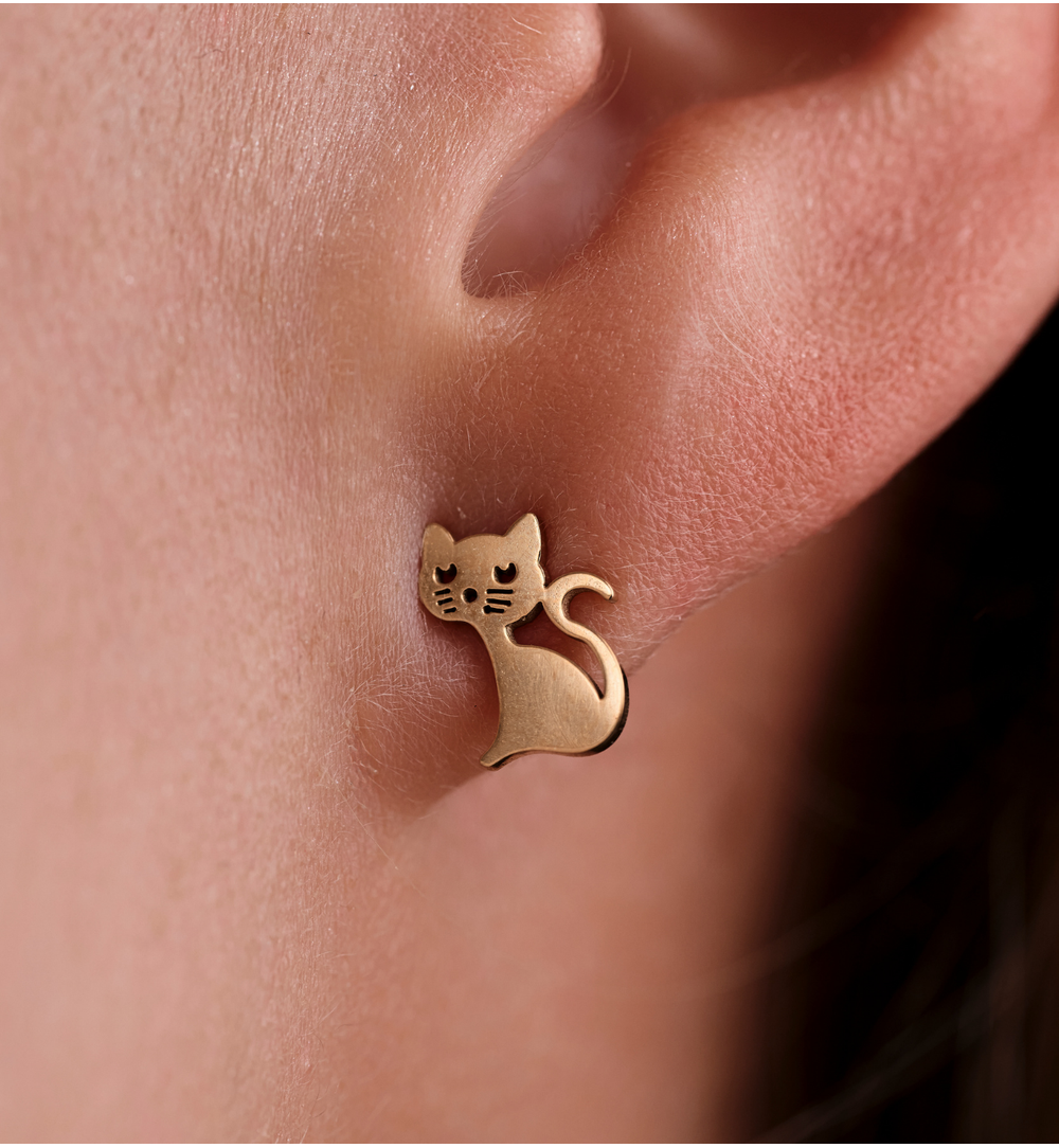 Kolczyki wkrętki w kształcie kotka złote KSY0627