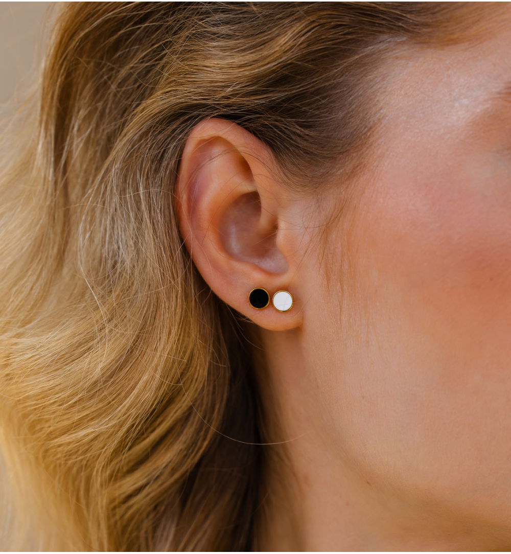 Kolczyk piercing białe kółeczka KSA2420