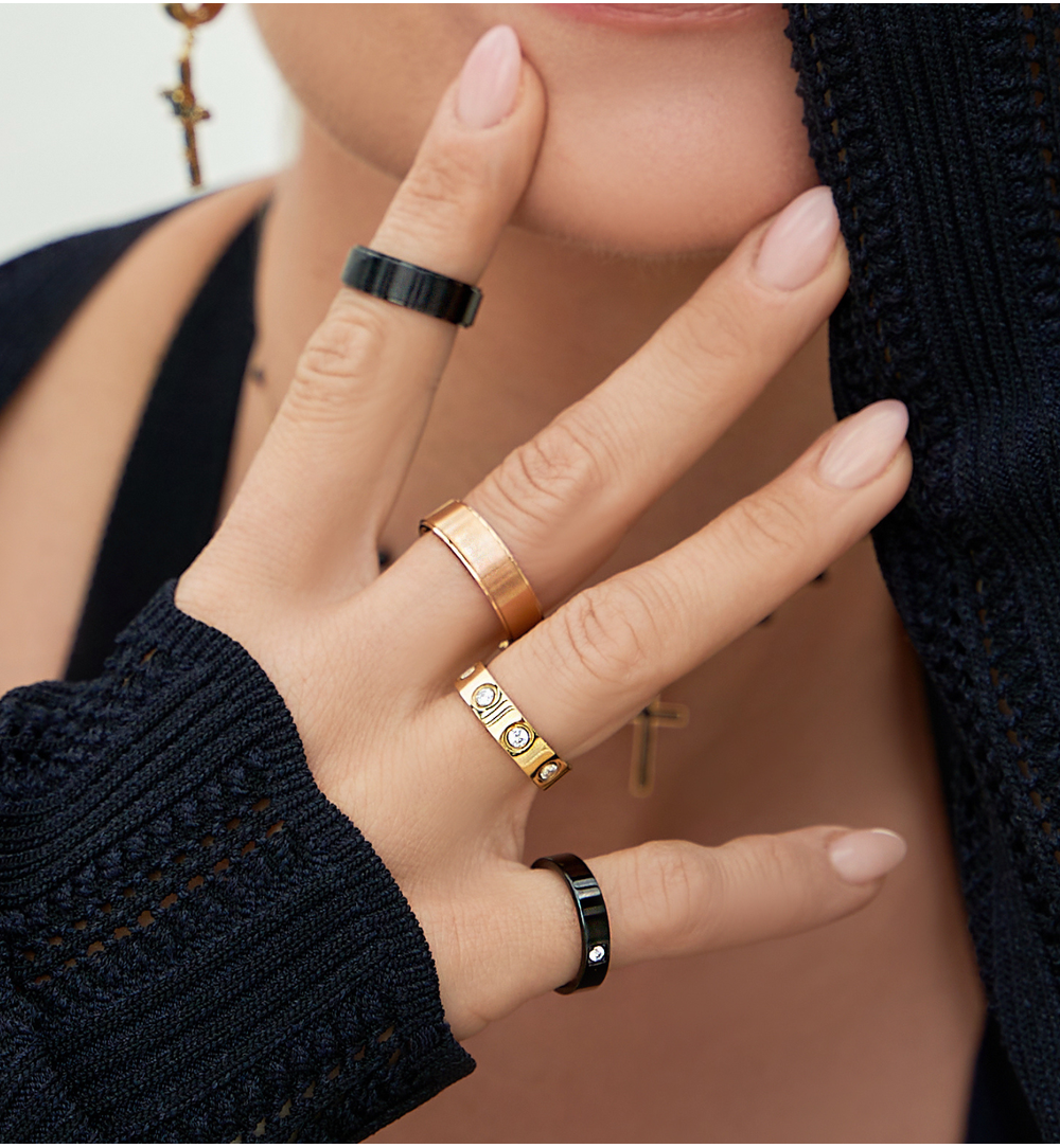 Obrączka czarna z cyrkonią Forever PSA0845