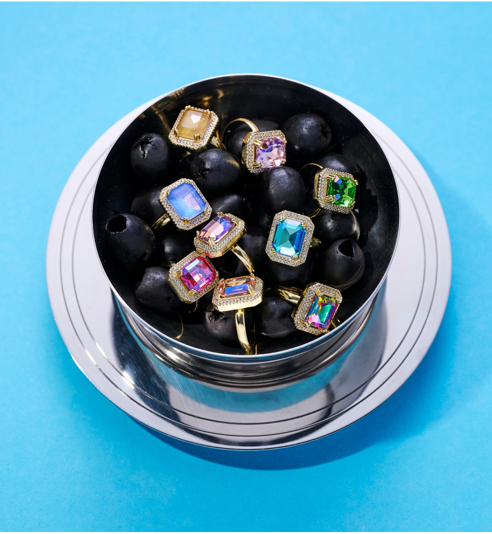 Pierścionek z różowym kryształkiem Majestic PSS0089