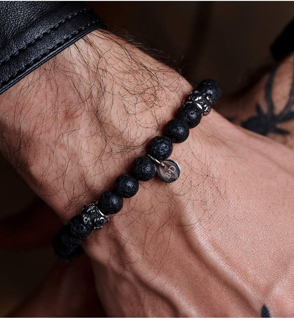 Bransoletka z lawą i czaszkami Hakon BMITC0599