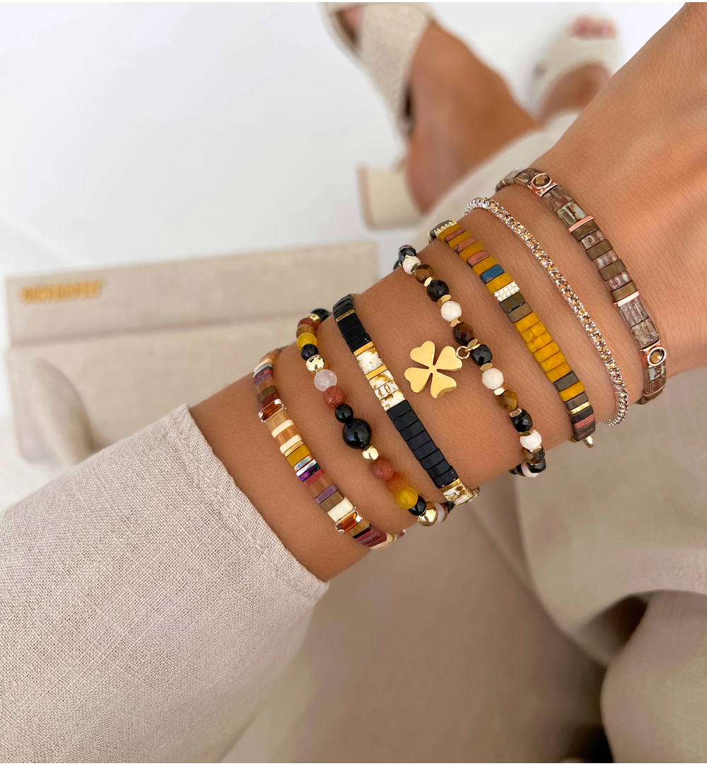 Bransoletka brązowo beżowa z koniczynką Trifoglio BSC1173