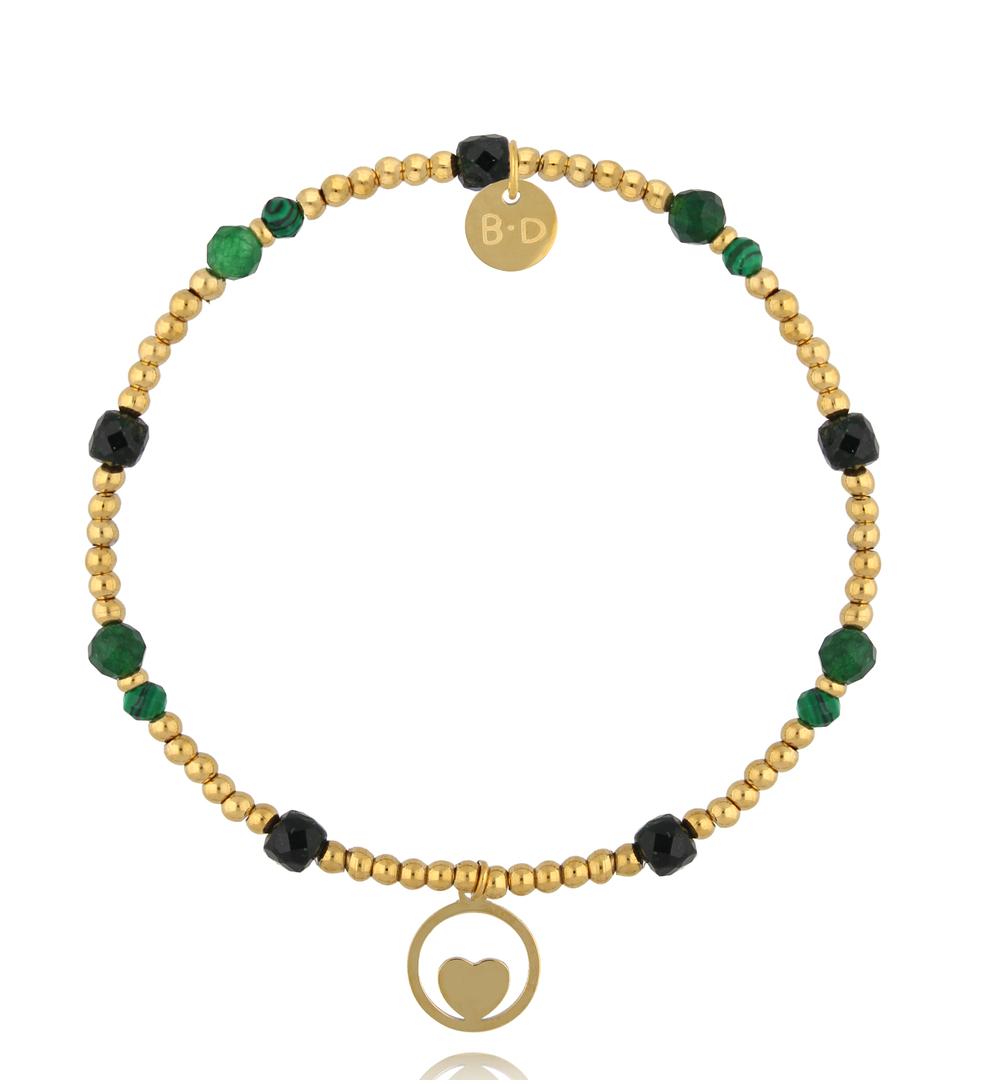 Bransoletka z zielonymi kamieniami i zawieszką serca BTW3561