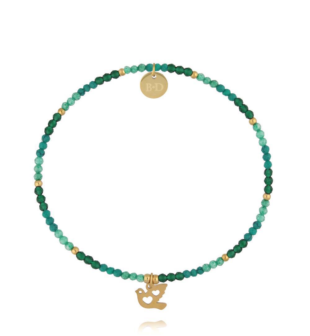 Bransoletka z zielonych cyrkonów i szklanych koralików z zawieszką ptaszka BTW3691