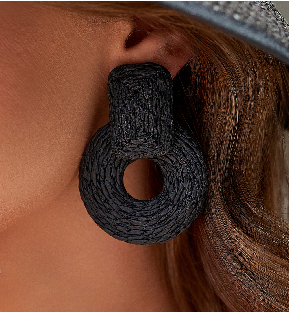 Kolczyki czarne ze sznurkiem Modern Organic KSO0008