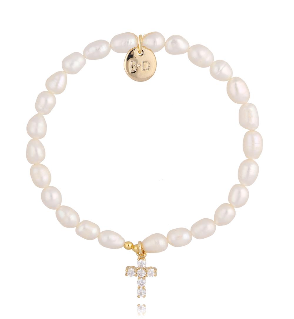 Bransoletka z pereł ze złotym krzyżykiem z cyrkoniami BPE0038