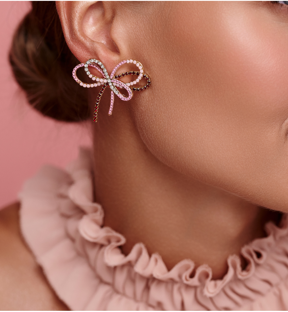 Kolczyki w kształcie różowych kokardek KLU0160