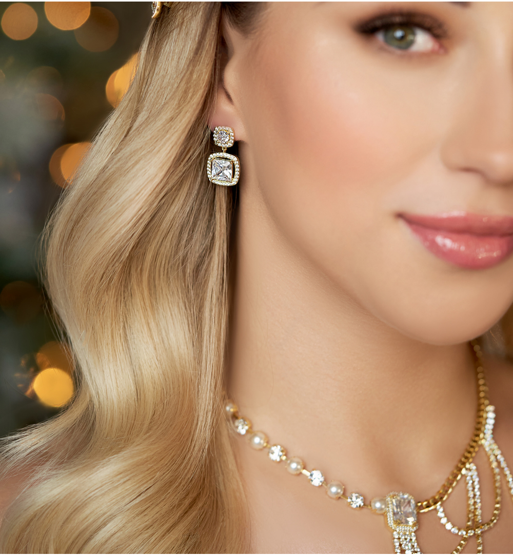 Naszyjnik z kryształem i łańcuszkami transparentny Majestic NS0141