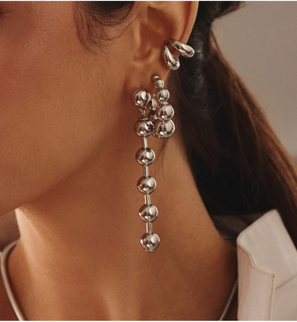 Kolczyki z kulkami długie srebrne KSA2228