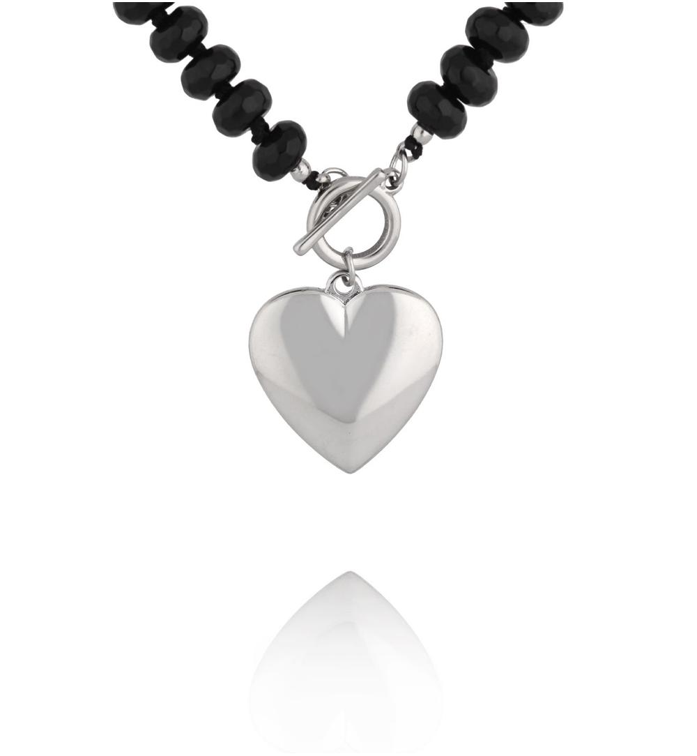 Naszyjnik z czarnymi agatami i srebrnym sercem NPA1630