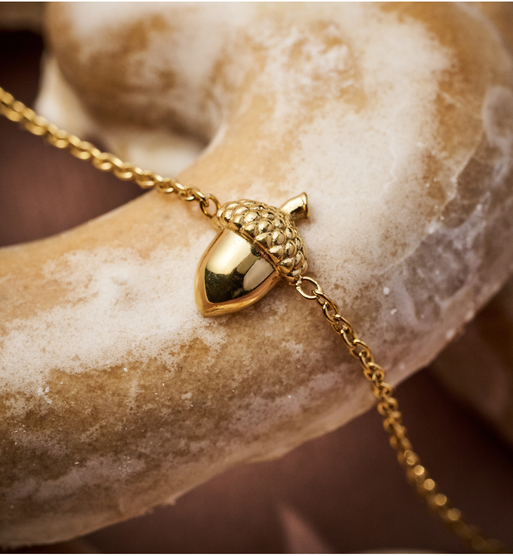 Zestaw świątecznej biżuterii ze złotymi żołędziami ZN0057