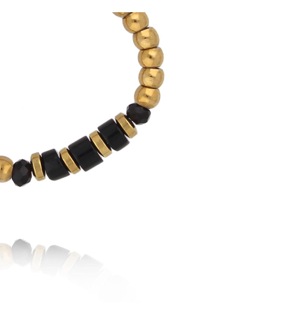 Pierścionek elastyczny ze złotych kuleczek z czarnym agatem PTW0627