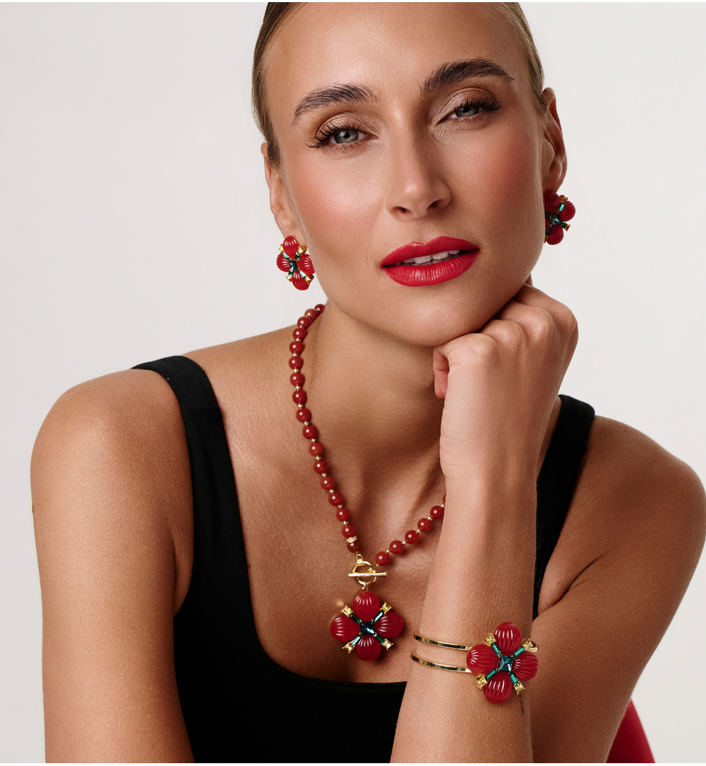 Bransoletka z kwiatowym motywem BSS0269