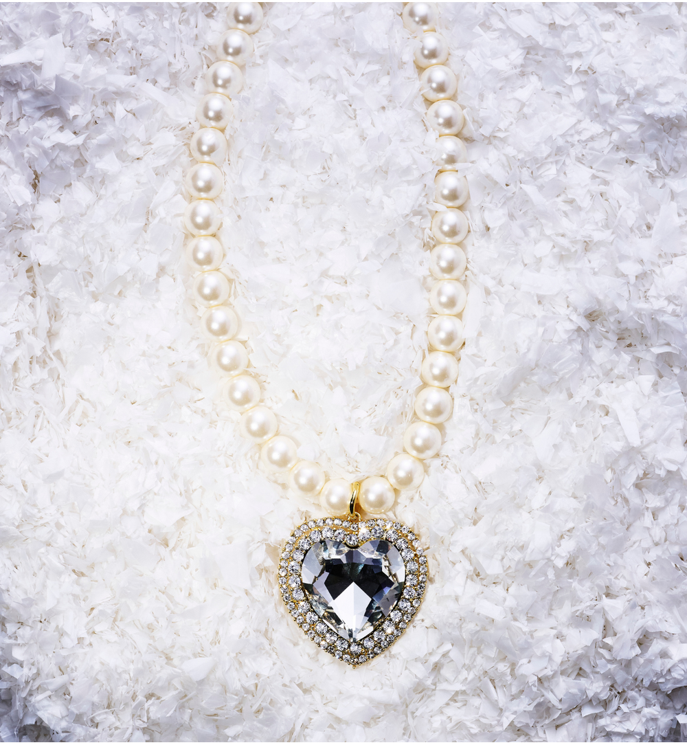 Naszyjnik z perłami i sercem NPE0294