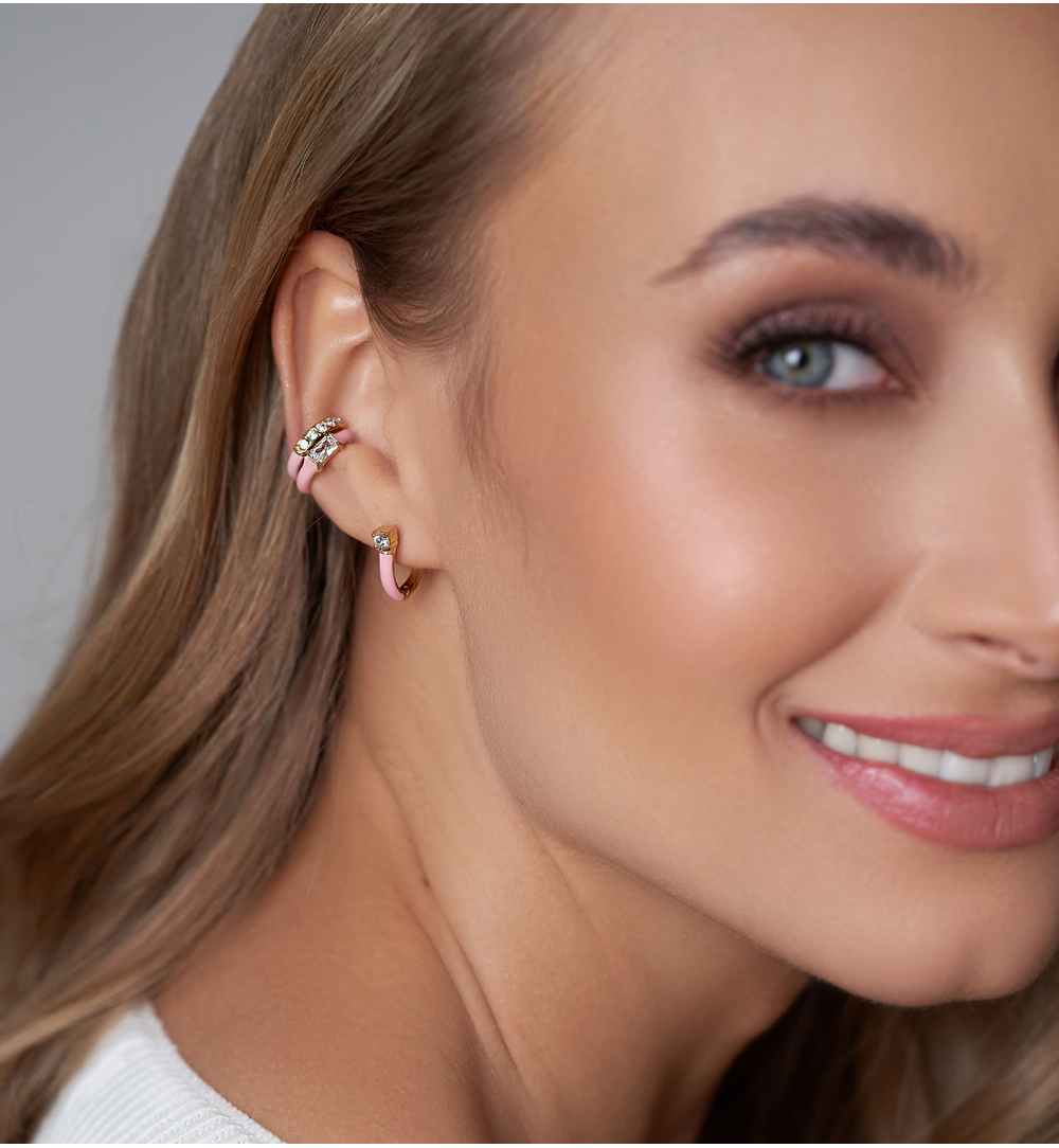 Kolczyki z różową emalią i cyrkonią Oki Enamel KSA0925