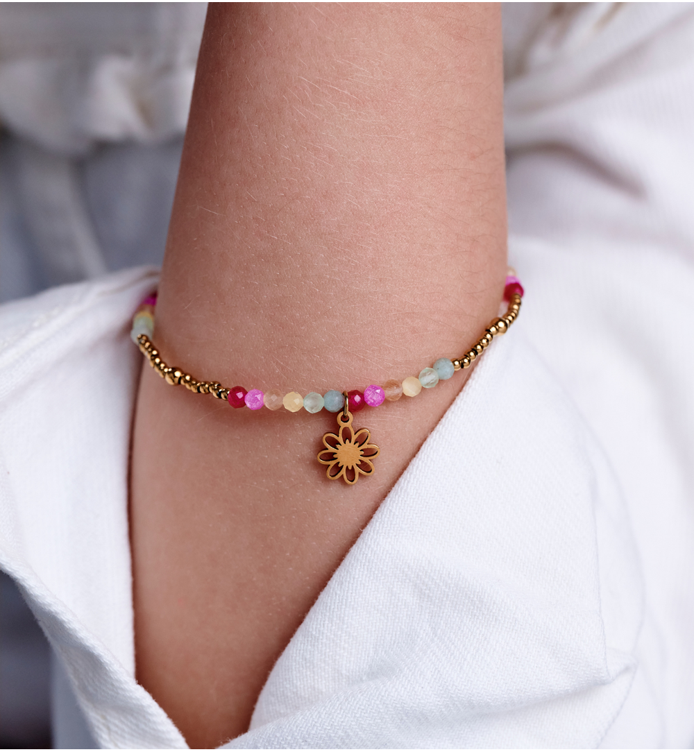 Bransoletka kolorowa z kwiatuszkiem BTW3397