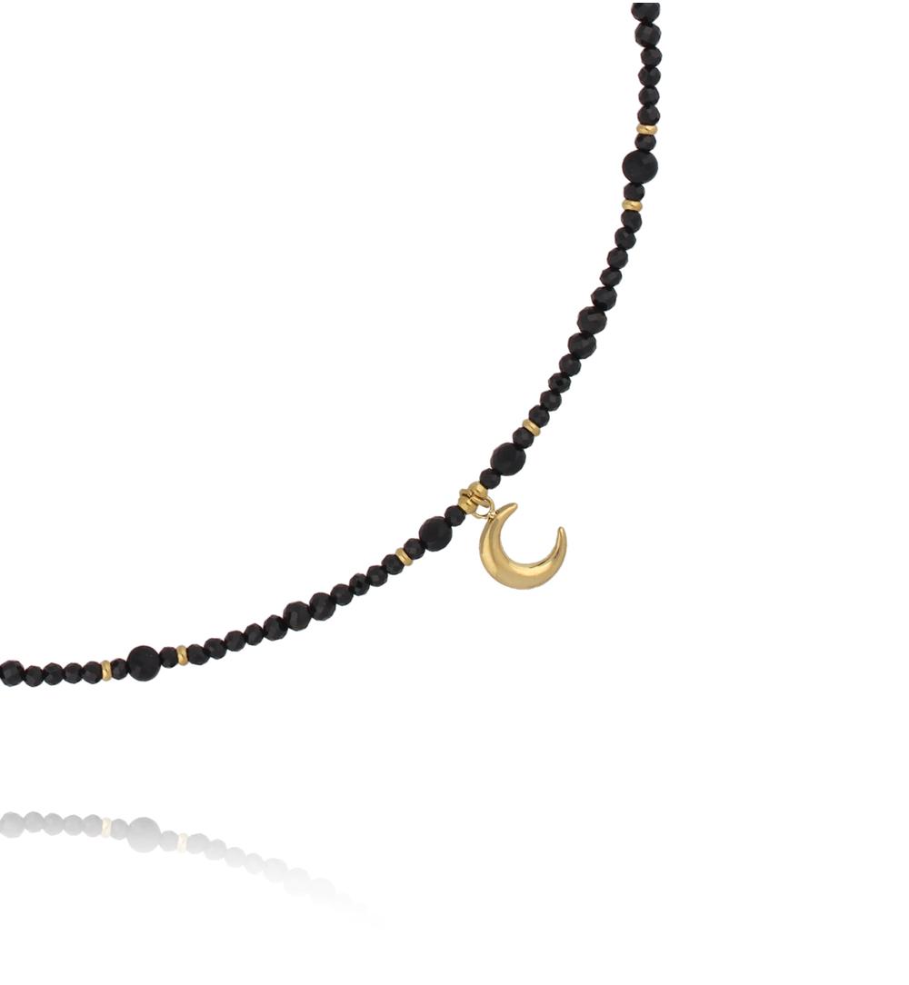 Naszyjnik z czarnego turmalinu z zawieszką – złoty księżyc NTW1624