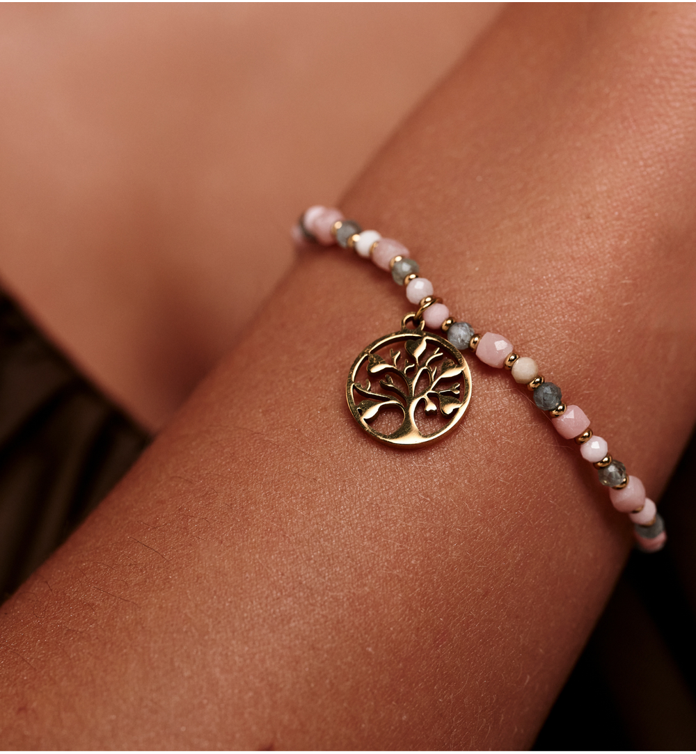 Bransoletka z różowym opalem i apatytami z zawieszką Drzewo Życia BTW3698