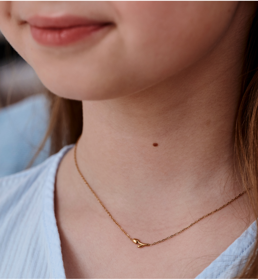 Naszyjnik z tulipanem złoty dla córki NSY0757