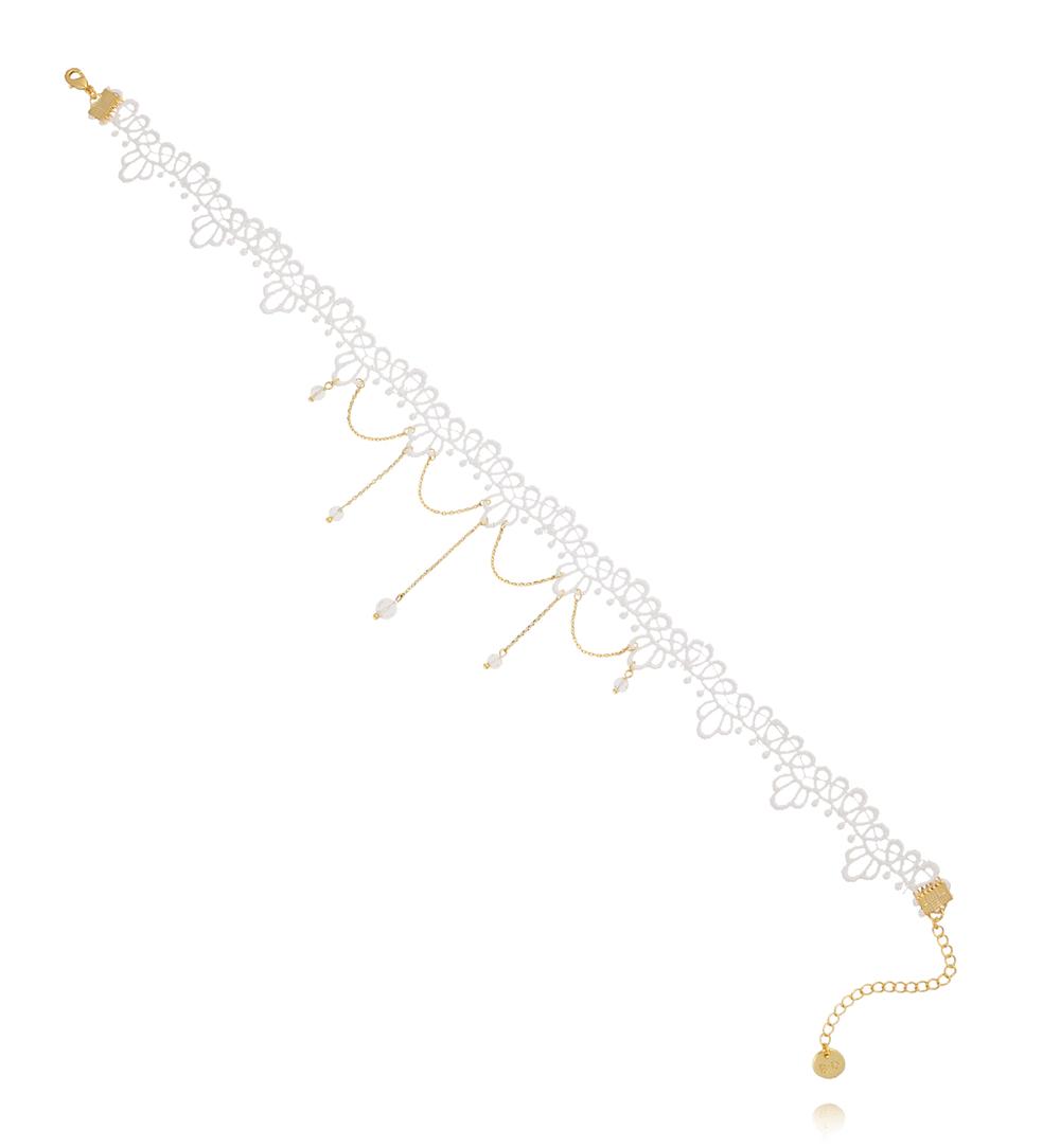 Choker z białej koronki z delikatnymi łańcuszkami i kryształkami NLU0045