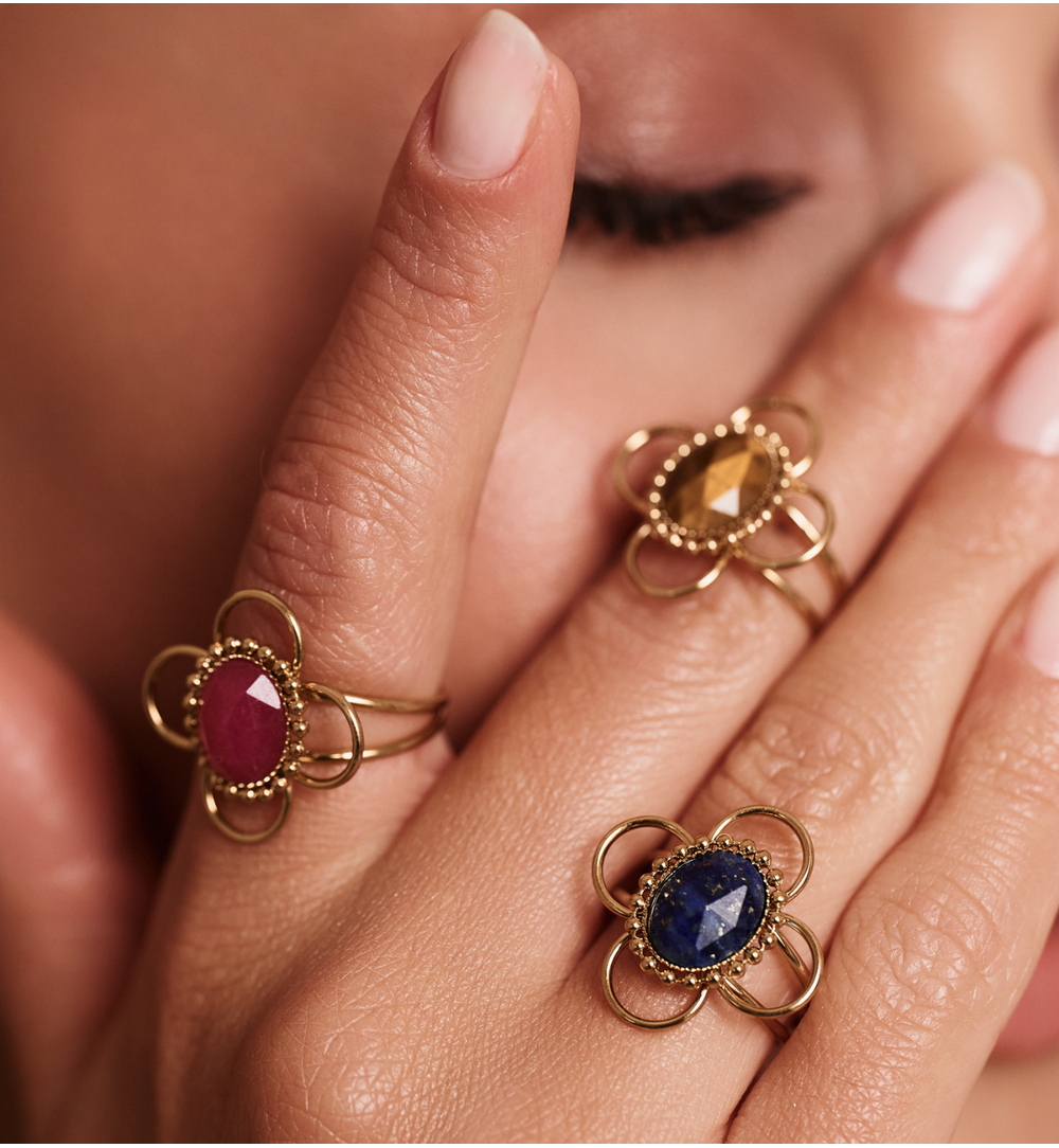 Pierścionek z jadeitem barwionym złoty PEA0100