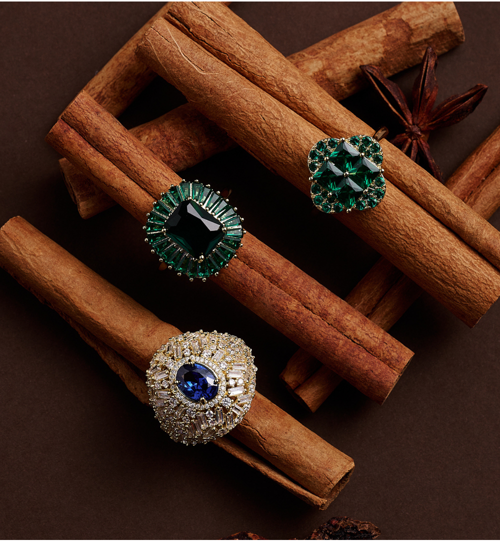 Pierścionek z granatową cyrkonią PSS0188