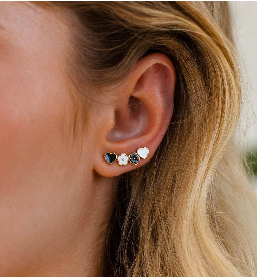Kolczyk piercing białe serce KSA2418