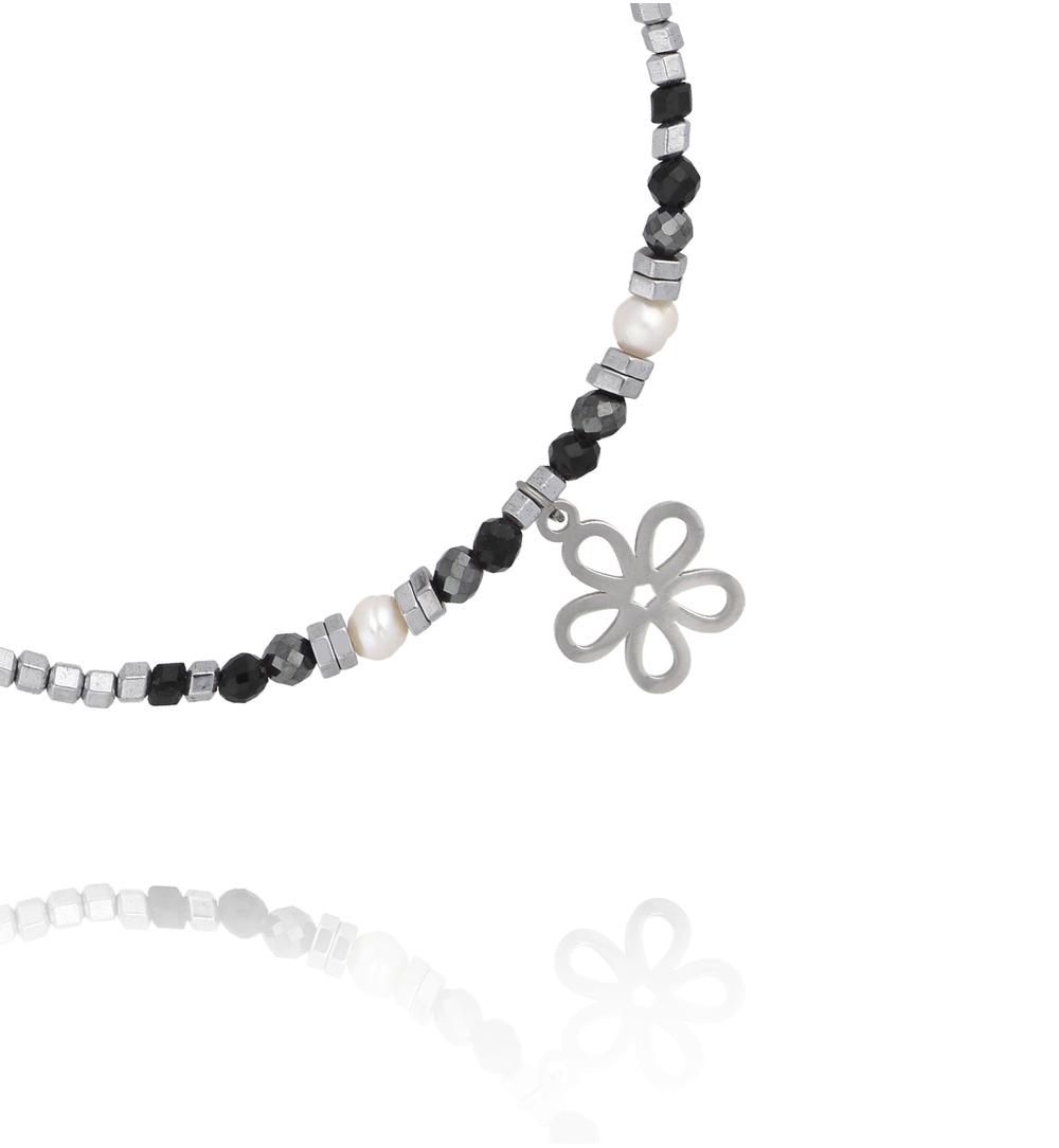 Bransoletka z hematytu, czarnego turmalinu i pereł z zawieszką kwiatka BTW3679