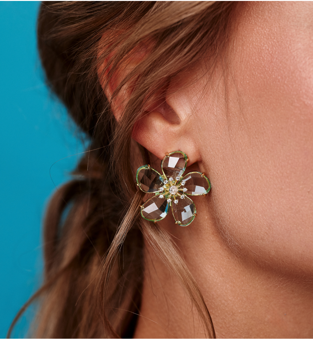 Koczyki kwiatki z błękitnymi kryształami KSS2010