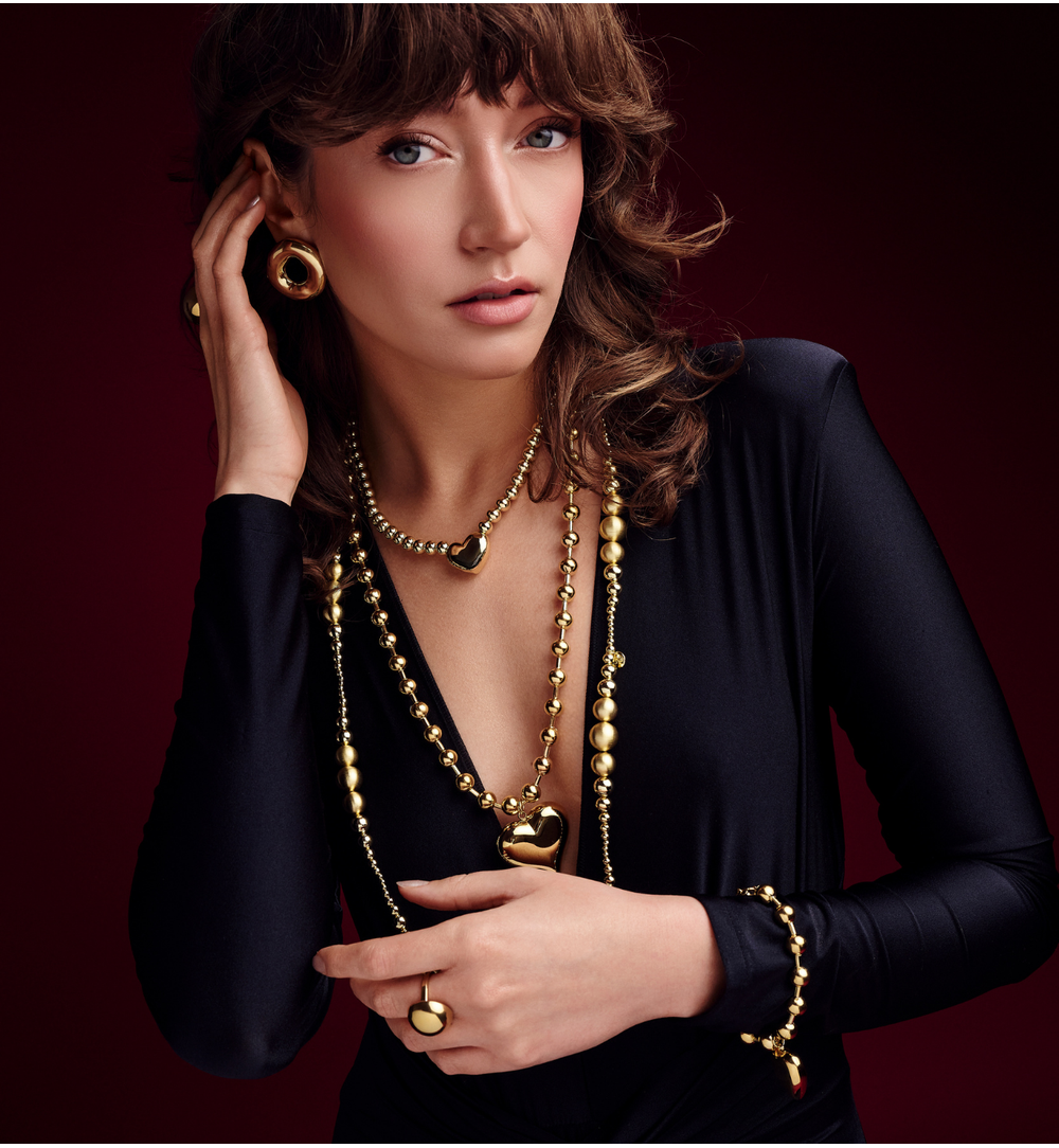 Zestaw złotych naszyjników z kulkami i sercami ZN0173