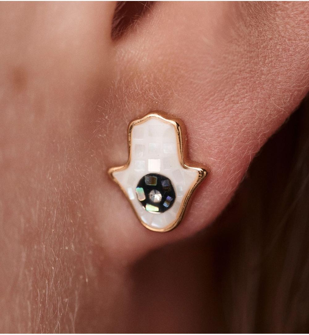 Kolczyki sztyfty dłonie Fatimy z masy perłowej KSS2068