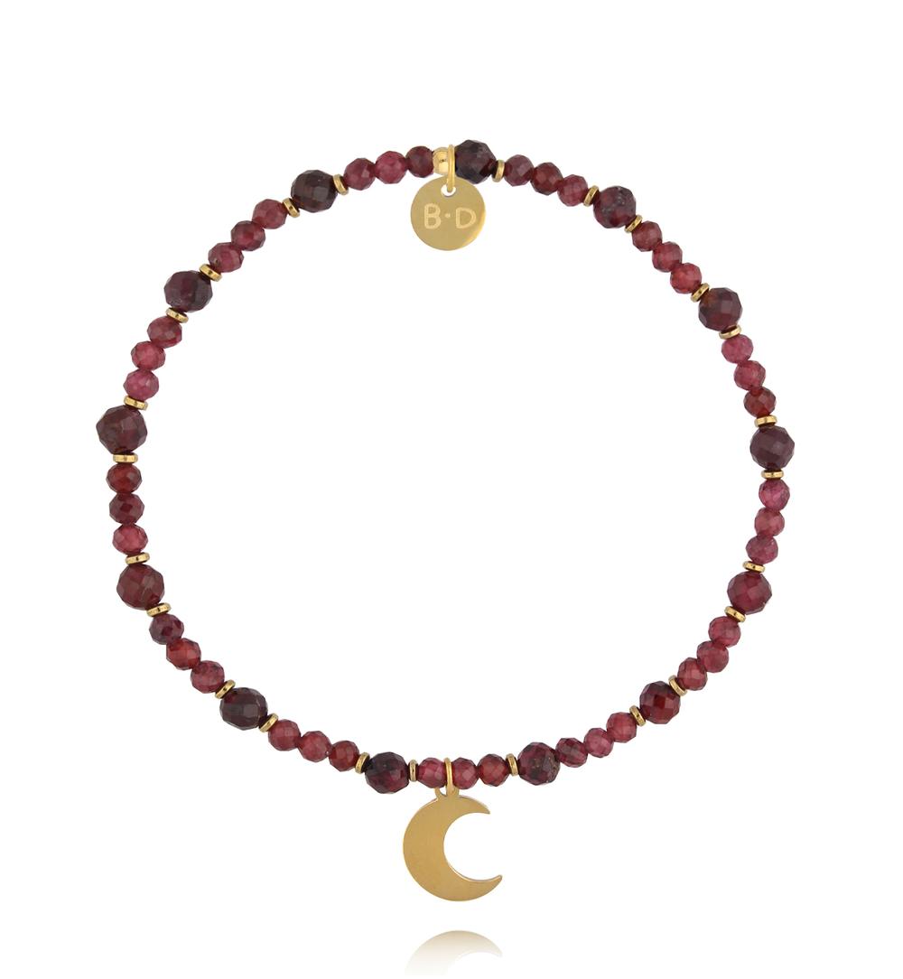 Bransoletka z granatu z zawieszką w kształcie księżyca BTW3544