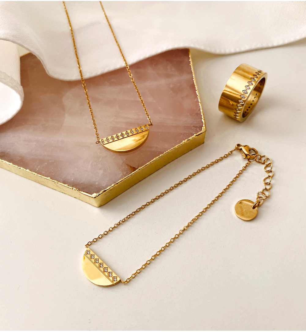 Naszyjnik złoty ze stali szlachetnej Chic NSA0235