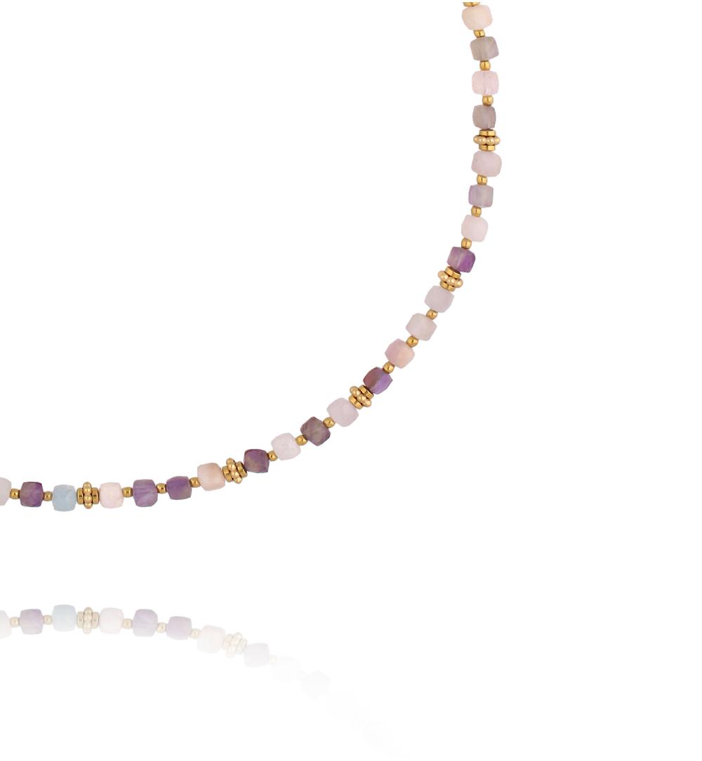 Naszyjnik z kunzytu i ametystu z elementami w złotym wykończeniu NEA0070