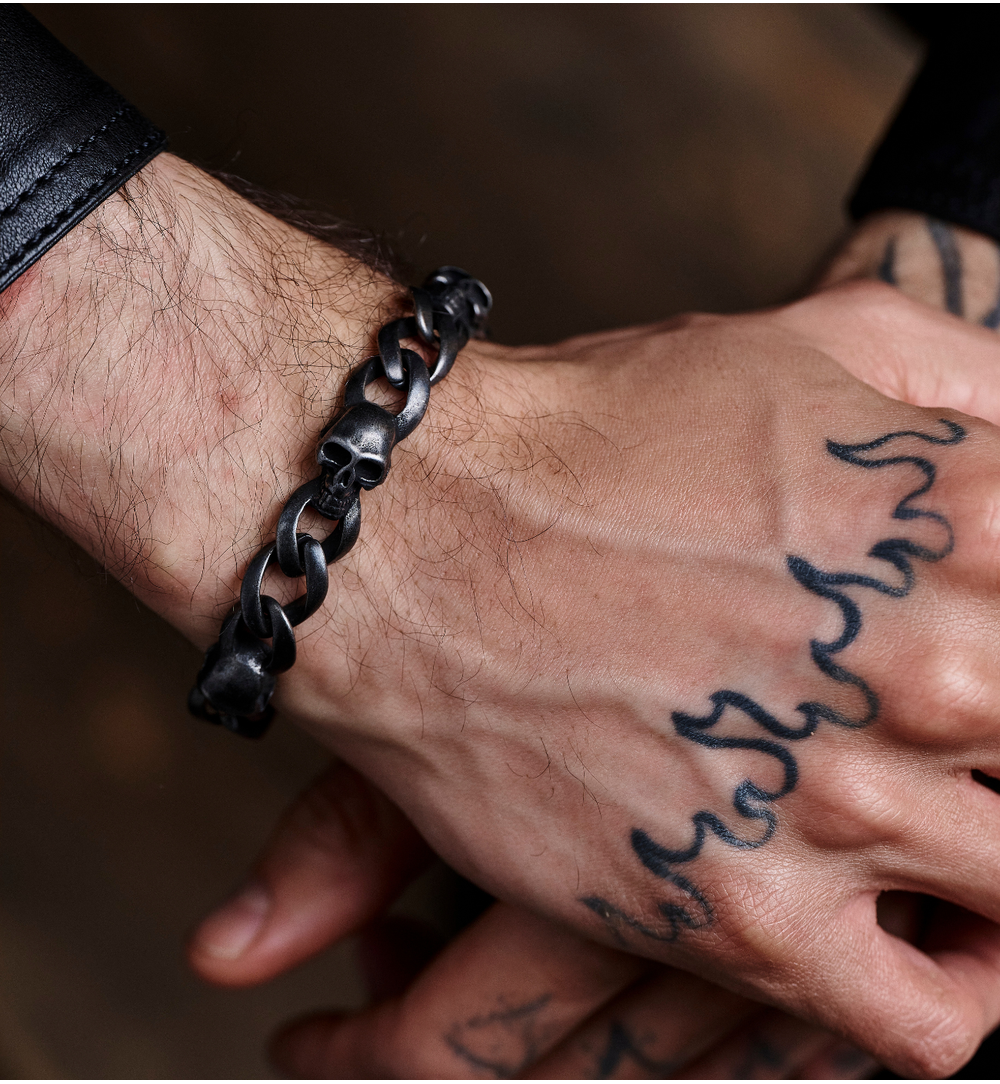 Bransoletka męska stalowy łańcuch z czaszkami Leif BMITC0666