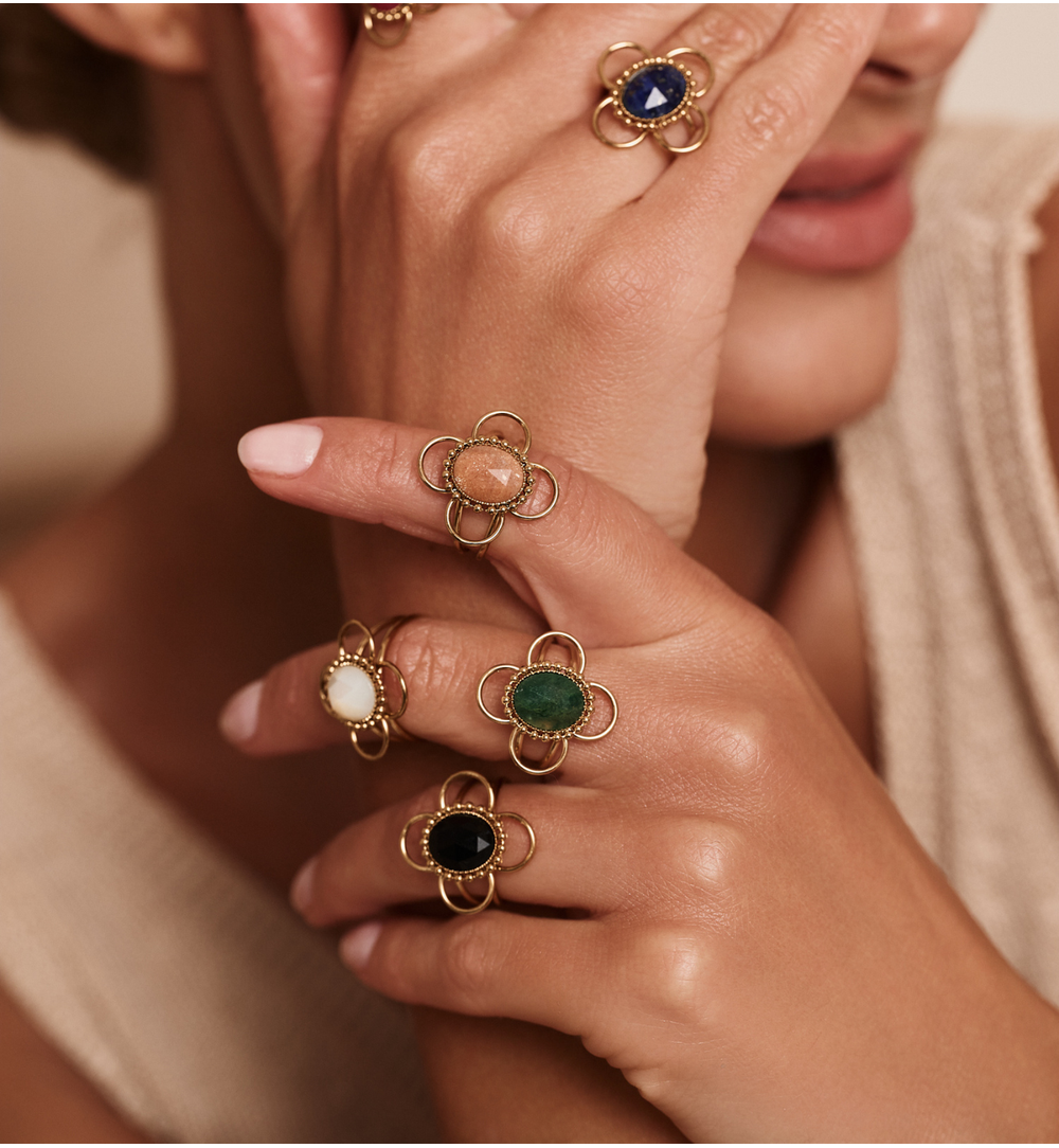 Pierścionek z kamieniem słonecznym złoty PEA0093