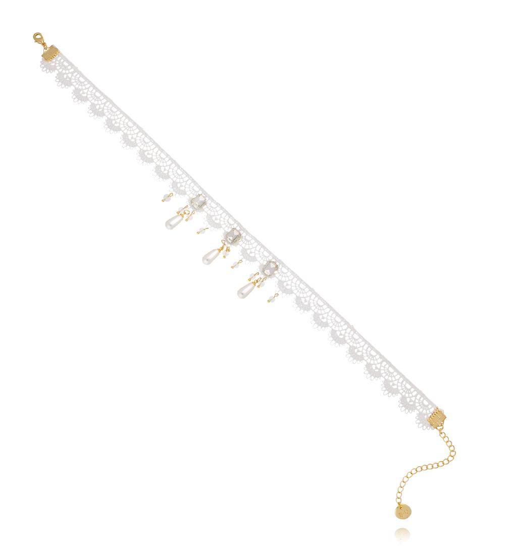 Choker koronkowy z perełkami i złotymi detalami NLU0046