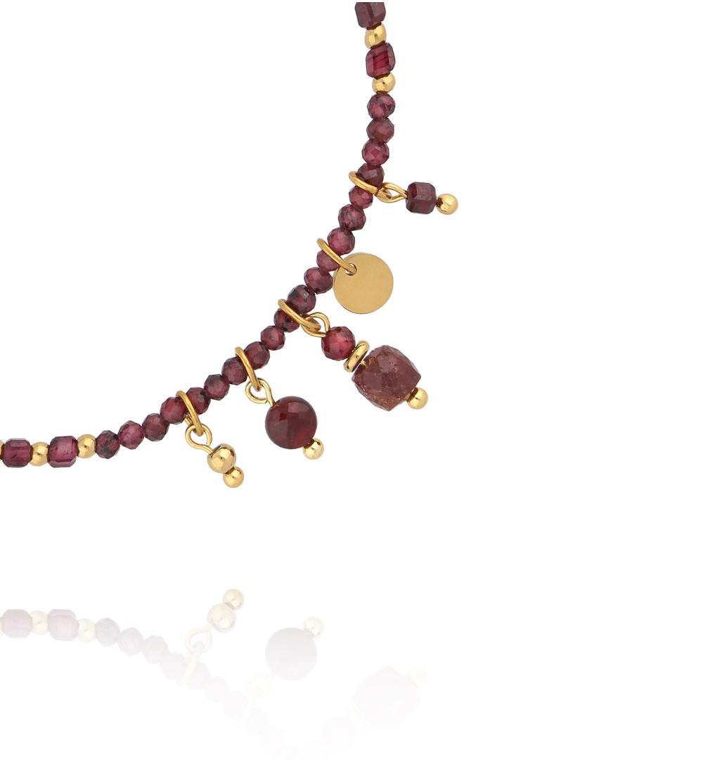 Bransoletka z granatu z zawieszkami BTW3574