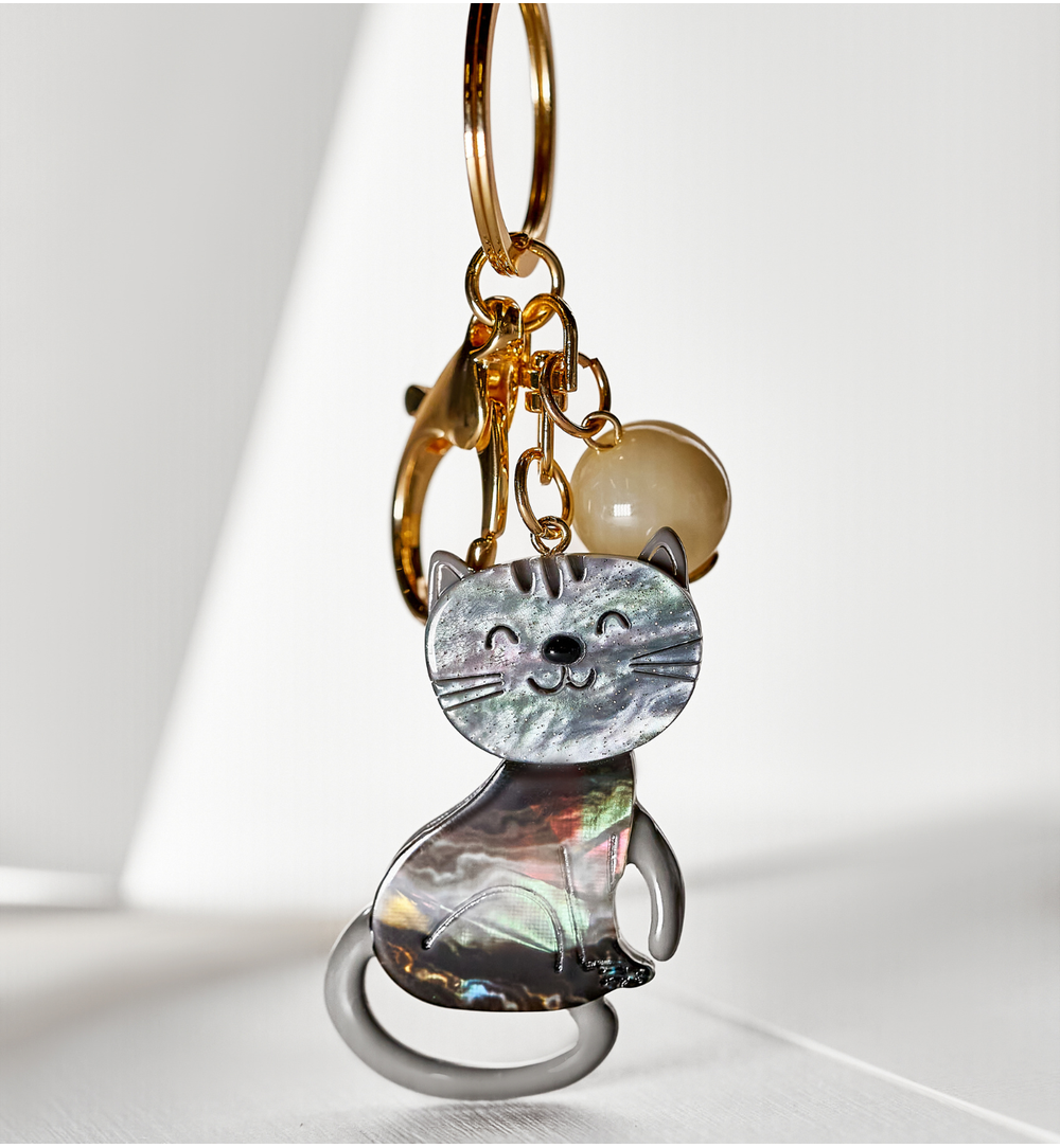 Brelok z szarym kotkiem Beau BREZA0024