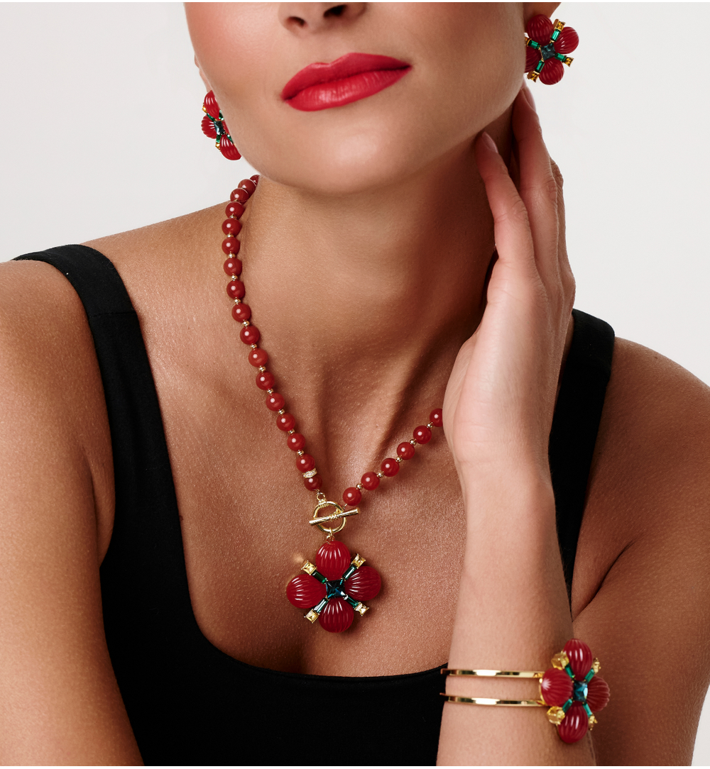 Bransoletka z kwiatowym motywem BSS0269