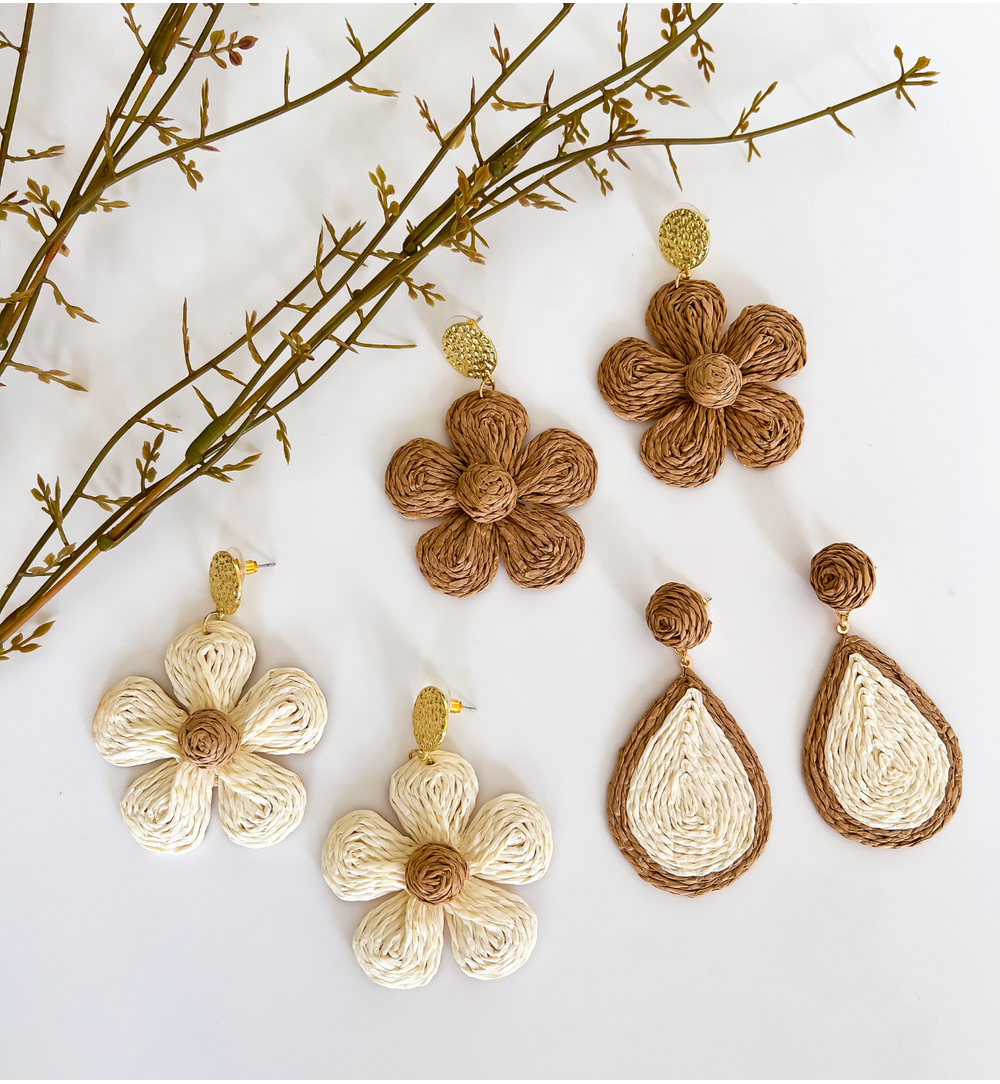 Kolczyki kremowe ze sznurkiem Summer Flower KSO0015