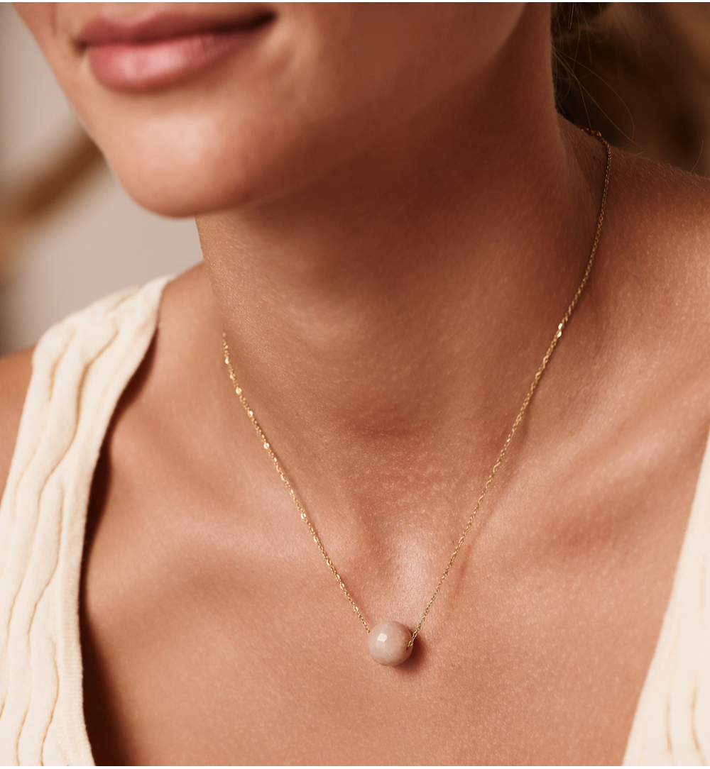 Naszyjnik z kamieniem słonecznym NLB0330