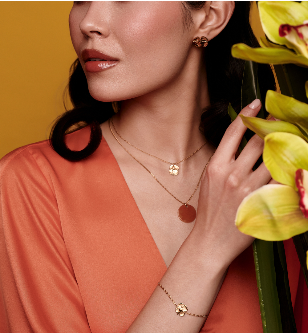 Naszyjnik z pomarańczową okrągłą zawieszką z awenturynu NPA1606