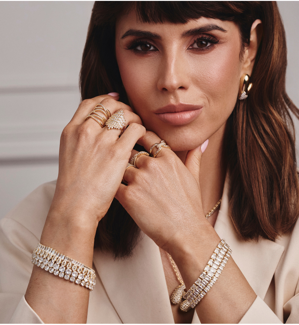 Kolczyki serca w nowoczesnej formie z kryształkami KSS2250