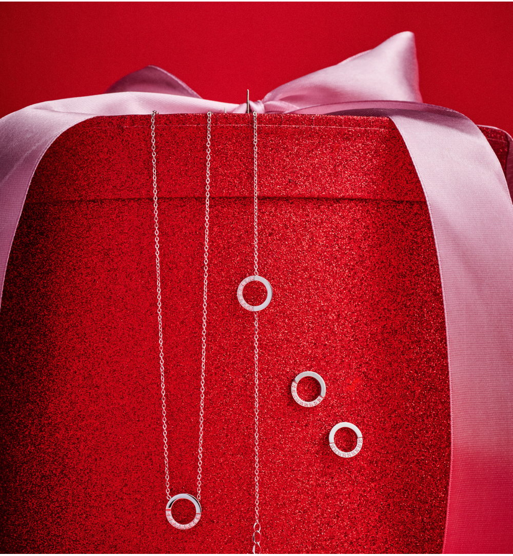 Bransoletka srebrna, kółeczko z cyrkoniami  BSY0412