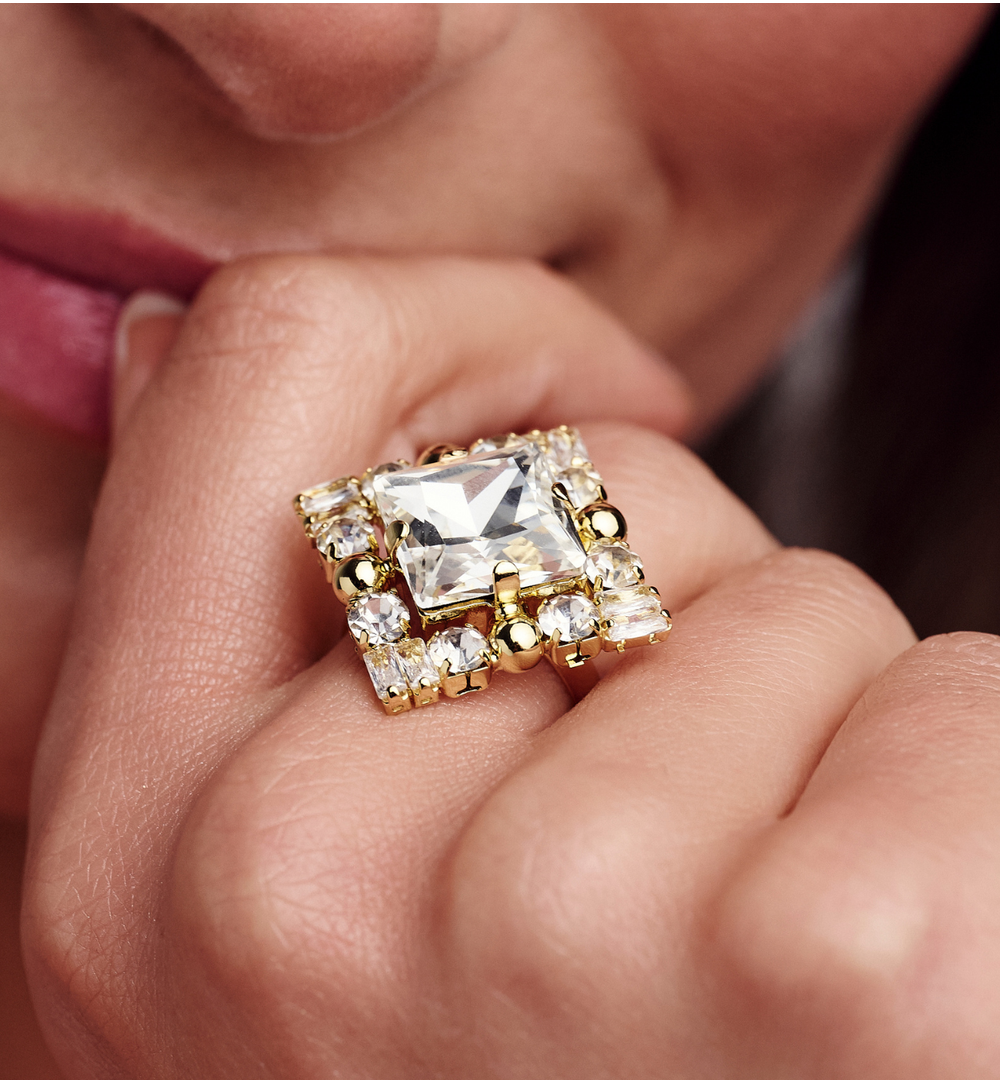 Pierścionek złocony z cyrkoniami – regulowany PSS0218