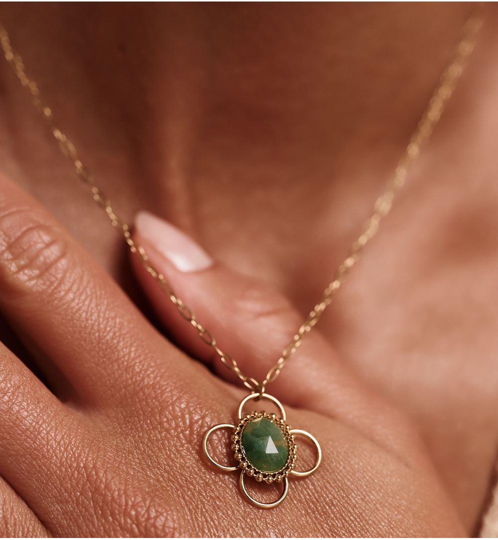 Naszyjnik z jadeitem afrykańskim NEA0007