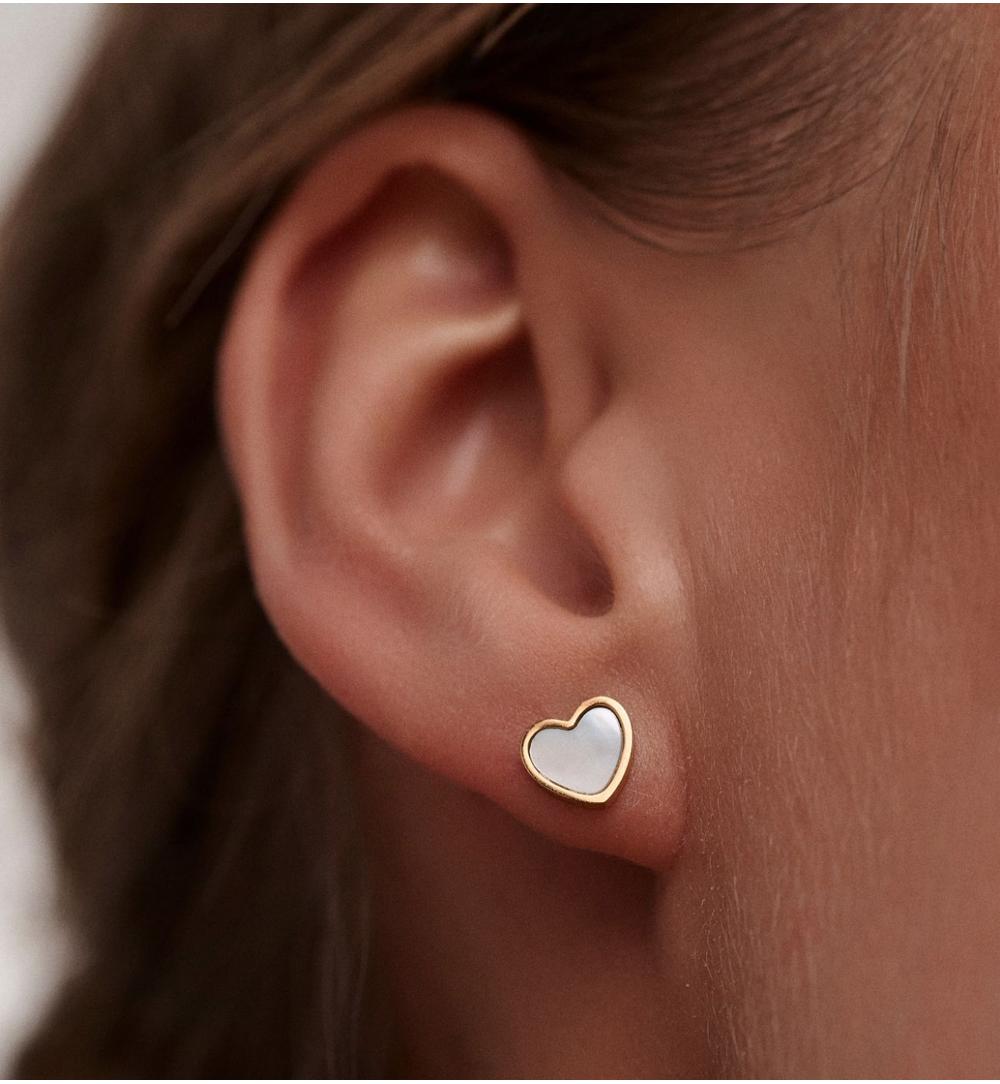 Kolczyki sztyfty serca z masą perłową KSY0699