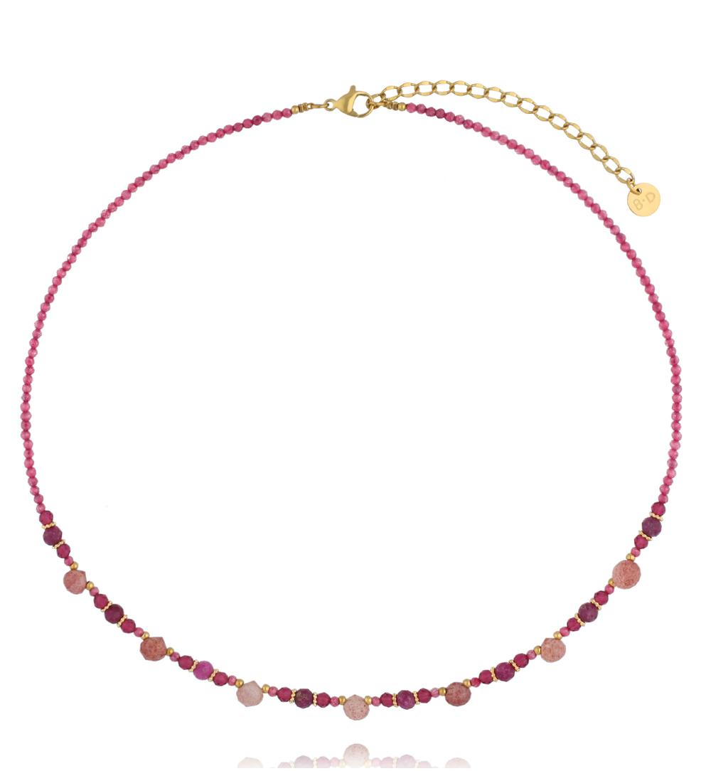 Naszyjnik z kamieniami naturalnymi z delikatnymi złotymi akcentami NTW1568